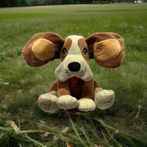 Animated Peek-a-Boo Singing Plush Dog Floppy Ears Do Your Ears Hang Low Stuffed